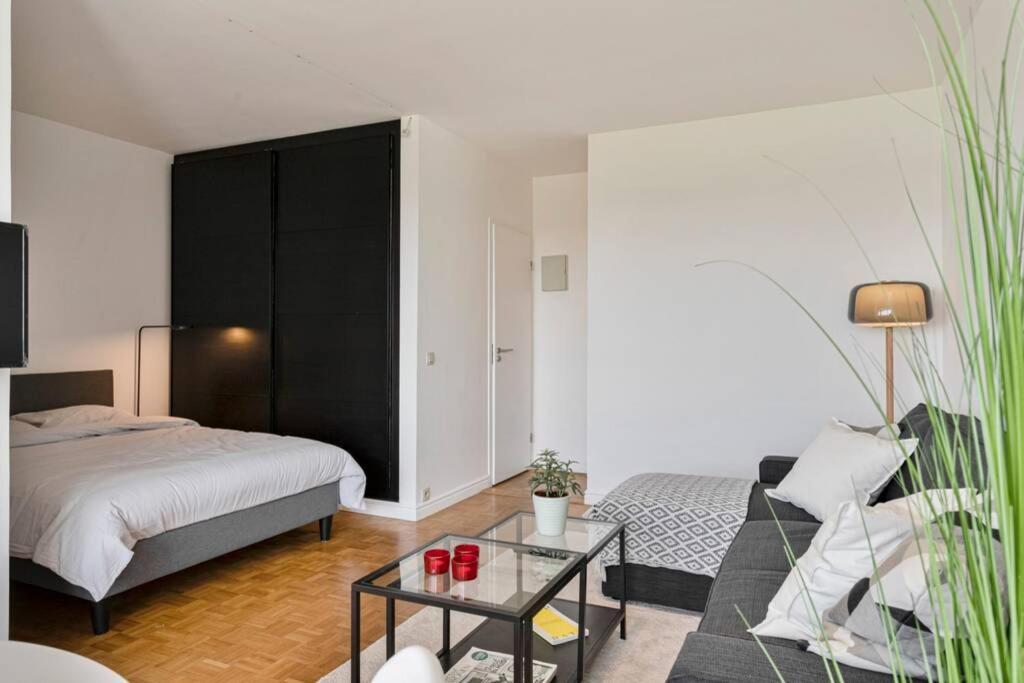 New-York Style Studio Lägenhet Antwerpen Exteriör bild